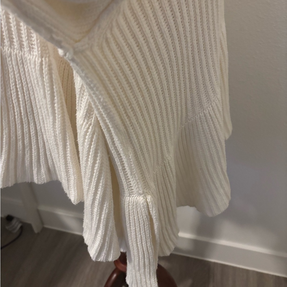 Free People Eclectic Cozy Sweater Beautiful Ruffled Bottom Roomy Fit Final Sale - Picture 7 of 10